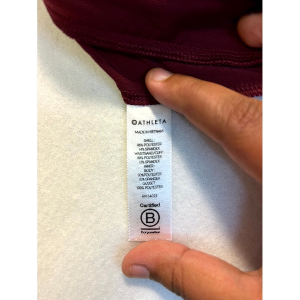 Athleta Soho Skort Wine Maroon Short + Skirt Zip Pockets Stretch Plus Size 16 - Picture 11 of 12